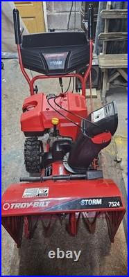 Troy-Bilt Storm 7524 24 Two-Stage Snow Blower Snowblower Excellent Condition