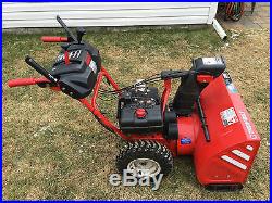 Troy Bilt Storm 9528 Snow Blower Thrower Two Stage 9.5 HP 28 Electric Start Troy Bilt Storm 9528 Snow Blower Thrower Two Stage 9.5 HP 28 Electric Start