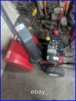 Yard Machines Gasoline Powered Snow Blower 5HP/22 22 in Red Metal Outdoor Tool